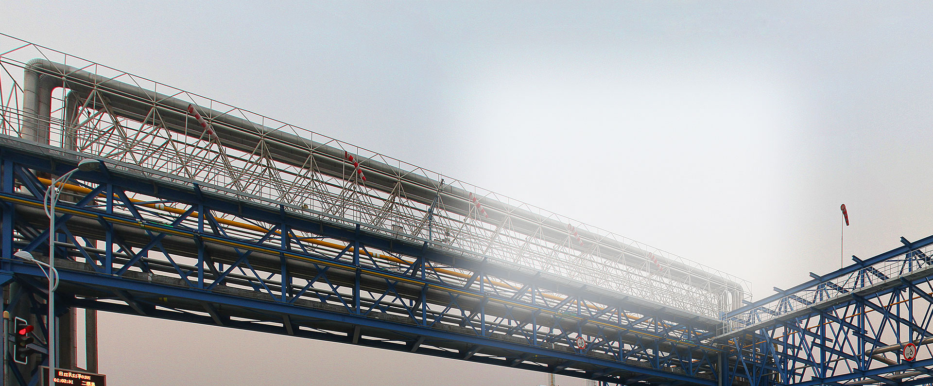 輕鋼廠(chǎng)房